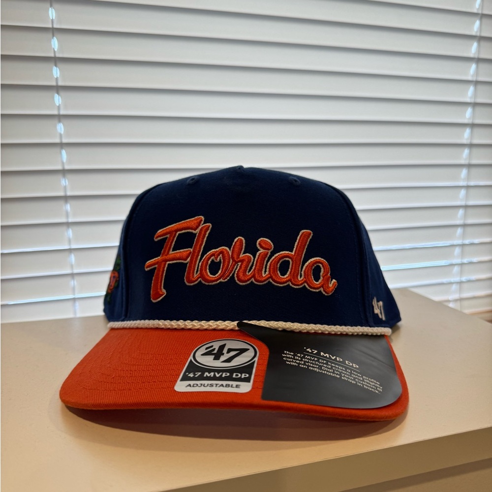 FLORIDA GATORS VINTAGE OVERHAND SCRIPT TWO TONE '47 MVP DV - OSF
